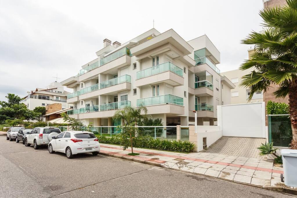 Mar Pertinho Floripa Apartment